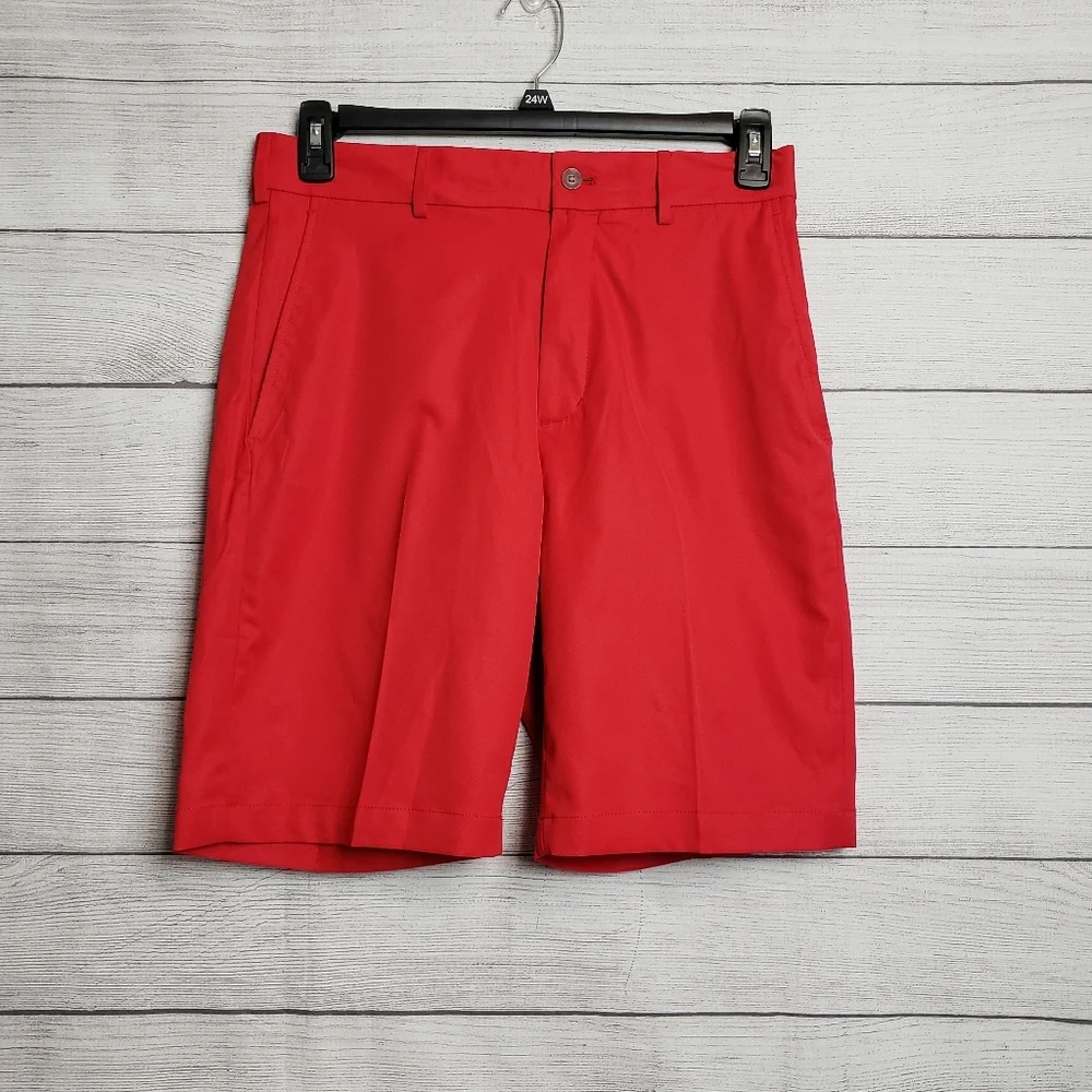 NWT Walter Hagen Perfect 11 Collection Golf Shorts Solid Red Men's‎ Size 30